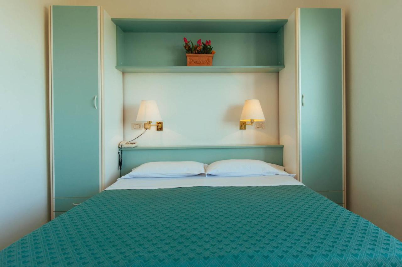 ואסטו Hotel Perrozzi חדר תמונה