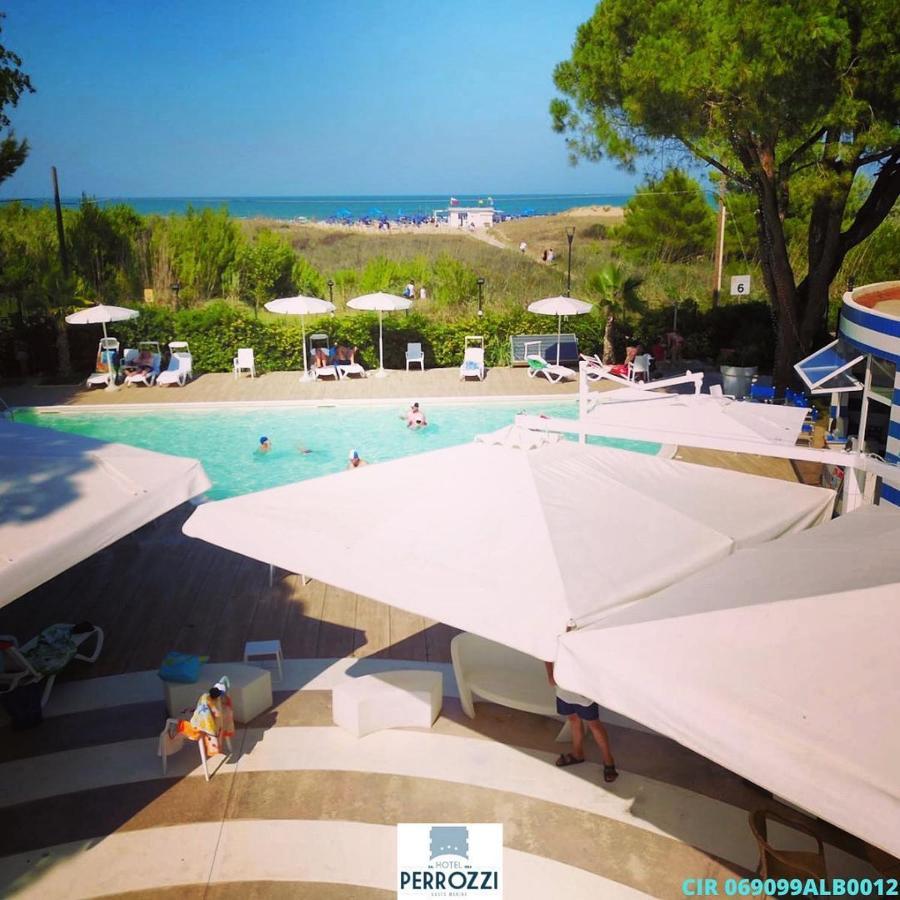 ואסטו Hotel Perrozzi מראה חיצוני תמונה