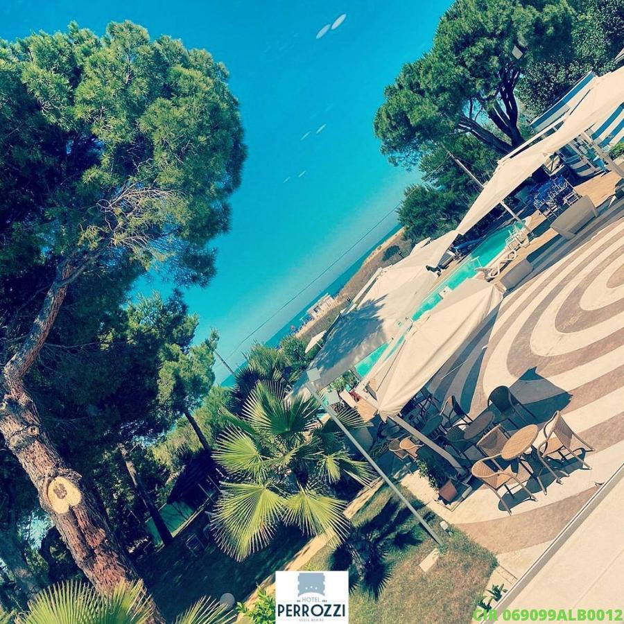 ואסטו Hotel Perrozzi מראה חיצוני תמונה