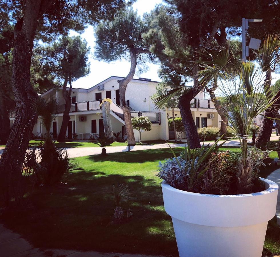 ואסטו Hotel Perrozzi מראה חיצוני תמונה