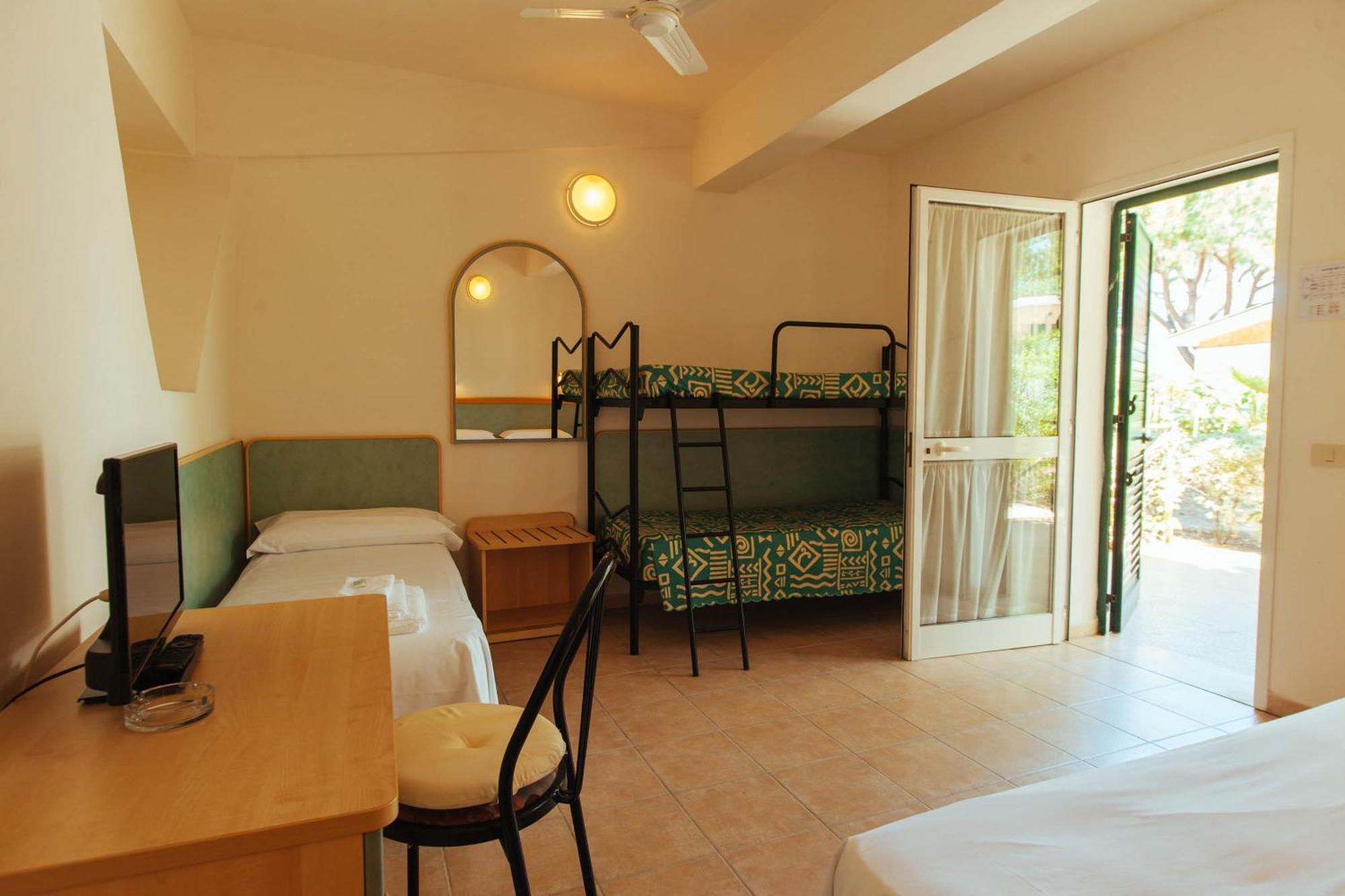 ואסטו Hotel Perrozzi חדר תמונה