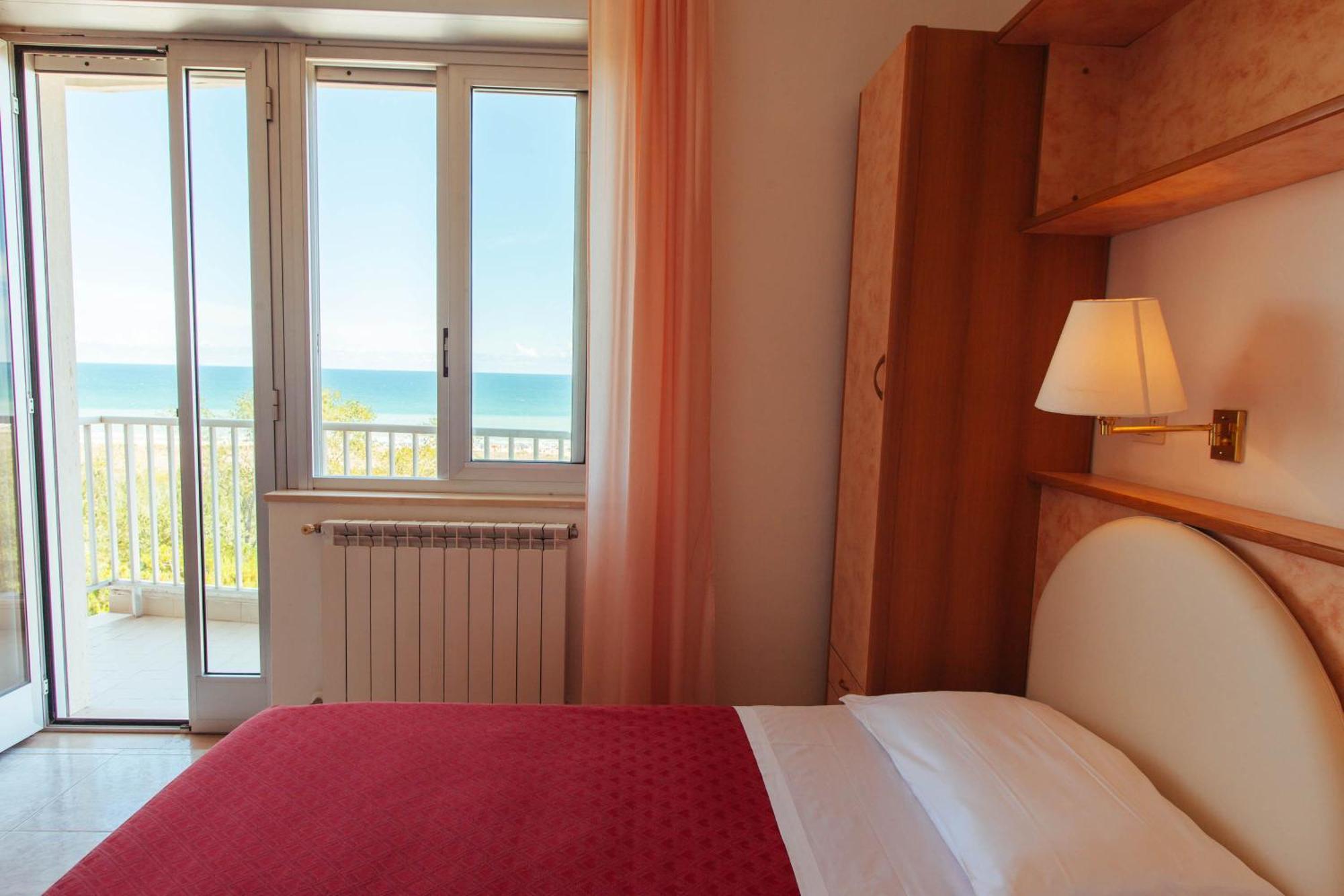 ואסטו Hotel Perrozzi חדר תמונה